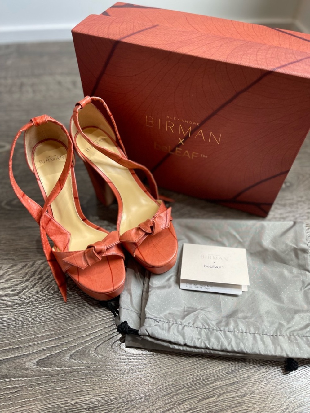 NWT ALEXANDRE BIRMAN Peach”Mabeleh” Platform Heels (Size 37.5)